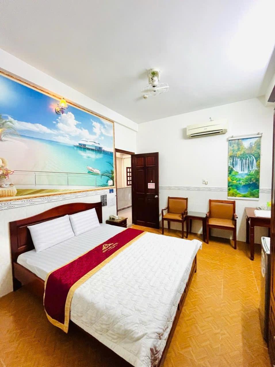 Hung Anh Hotel Hô Chi Minh-Ville Extérieur photo