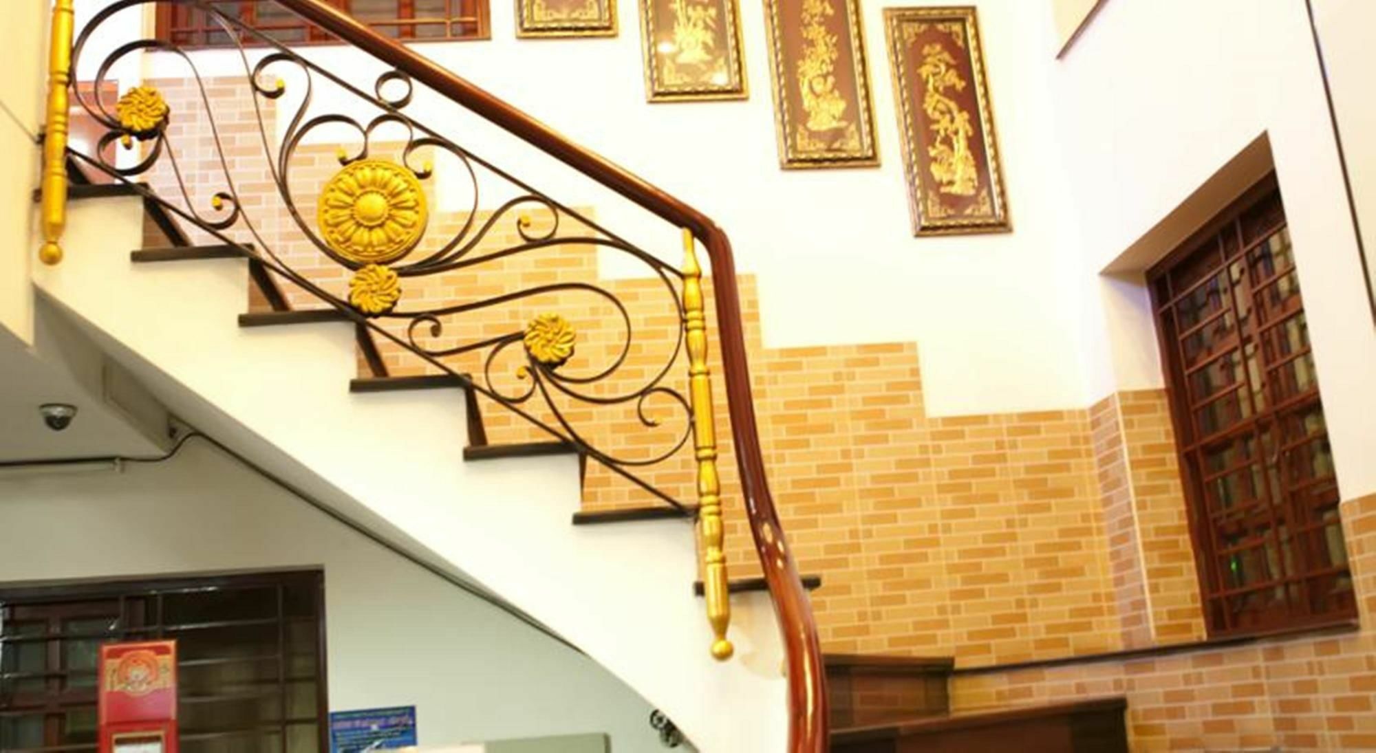 Hung Anh Hotel Hô Chi Minh-Ville Extérieur photo